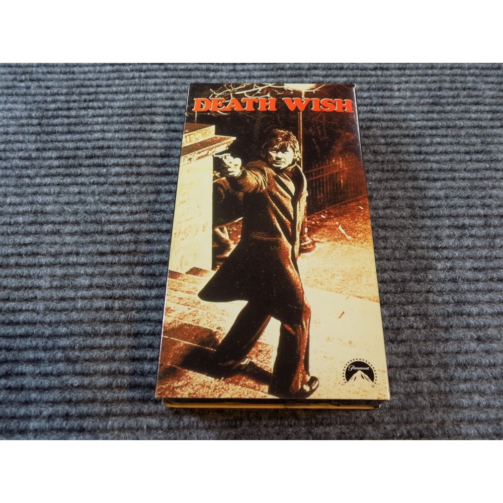 Death Wish VHS Charles Bronson 1974 Action Crime Thriller Paramount Home Video